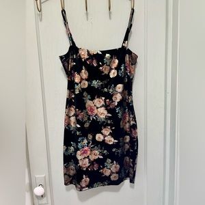 Metallic Floral Print Bodycon Dress